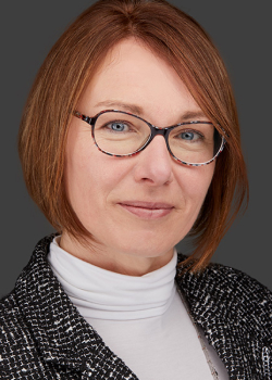 VALÉRIE LUSSEAU